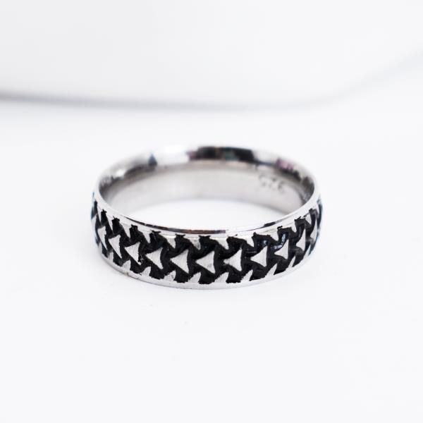 32251110151211294 anneau 67 – Image 1