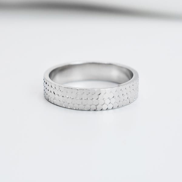 32251110151211438 anneau 239 – Image 1