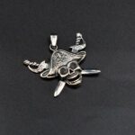 pendentif pirate